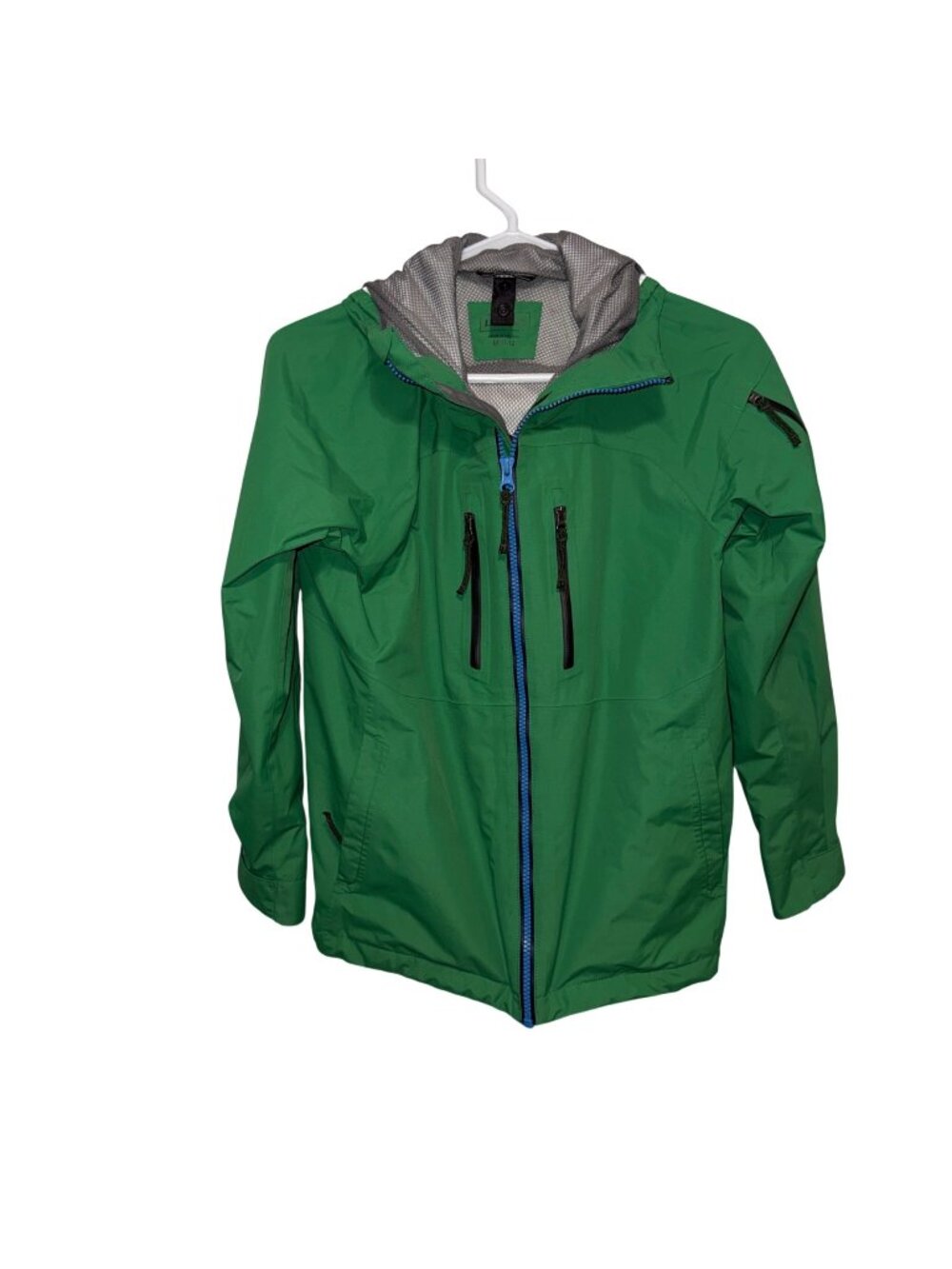 L.L.Bean Green Waterproof Jacket Hood Front Zipper Mesh Lining Size M (10-12)